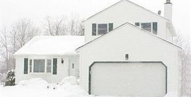 1st image of 664 Salem Ln