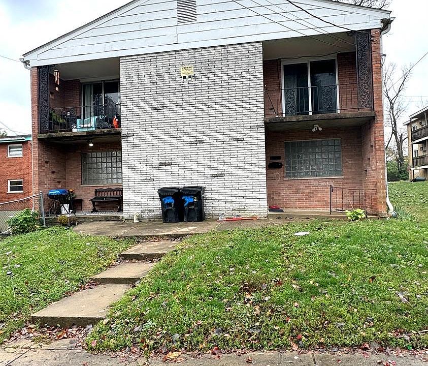 1st image of 1633 Sparkle Dr