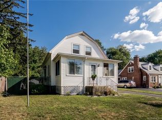 89 Cedar Ridge Rd, Newington, CT 06111