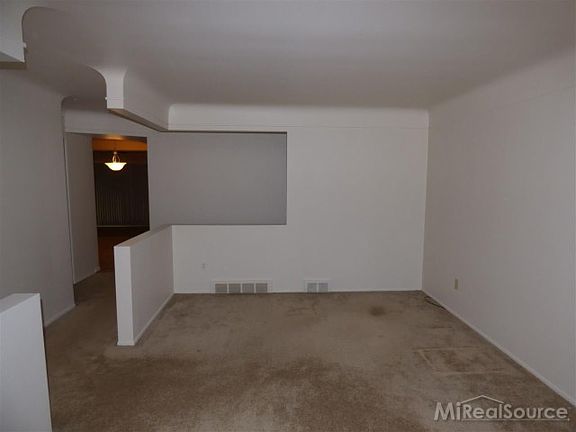 2nd image of 13048 Cromie Dr