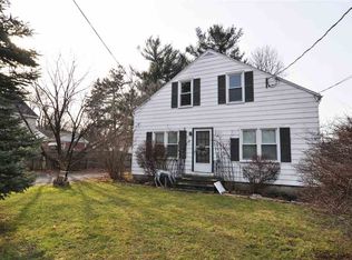 3 Western Ave, Rensselaer, NY 12144