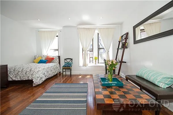 Rented by Oxford Property Group | media 49