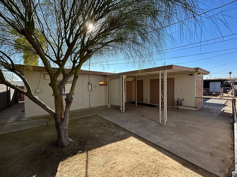 11202 W Nevada Ave — Photo 7