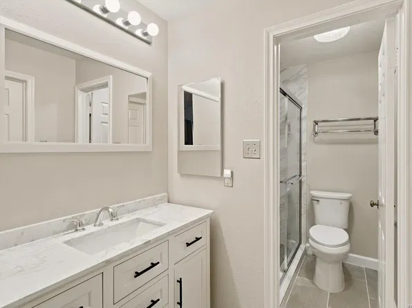 4212 Medical Dr #1004, San Antonio, TX 78229