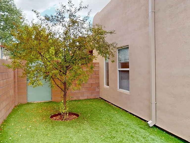 4759 Solecito Way — Photo 19
