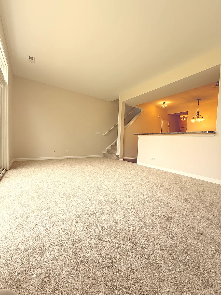 Living - 2340 Flagstone Ln