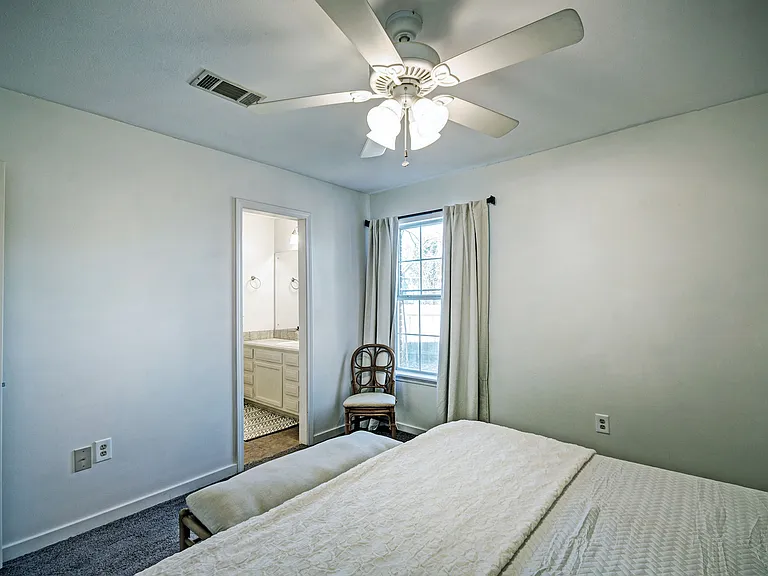 1221 Barnett Bend Cv — Photo 21
