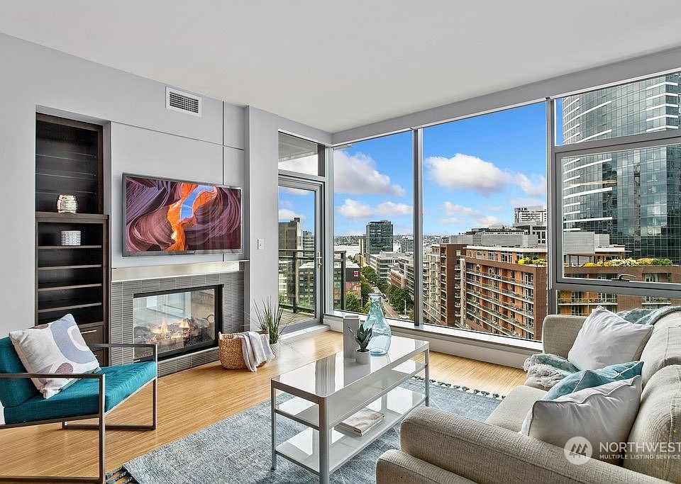 1st image of 820 Blanchard Street #1101