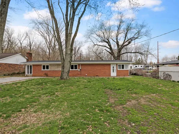 5833 Lenbeck Rd, Newburgh, IN 47630