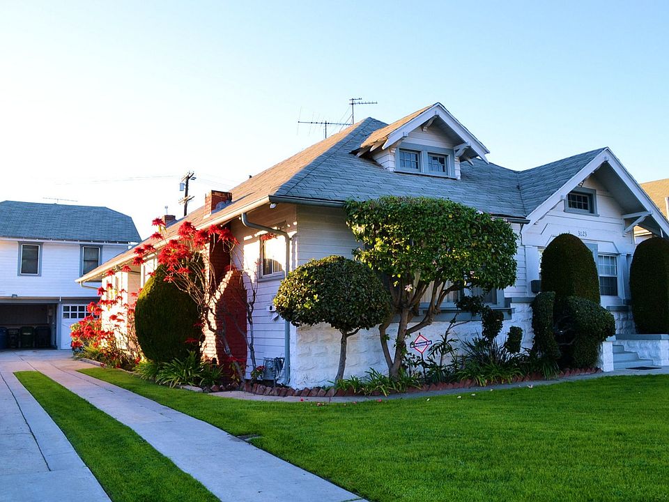 1st image of 3023 Dalton Ave