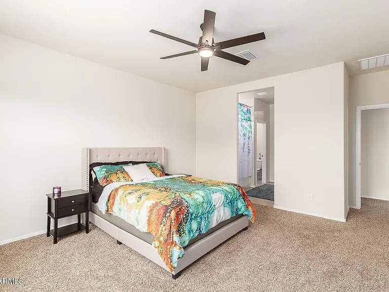 2418 E Santa Barbara Trl — Photo 16