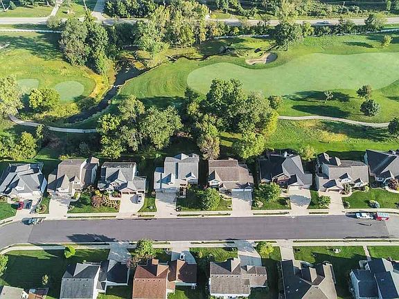 2nd image of 4123 Stonewater Dr