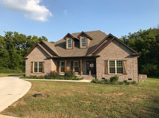 605 Apple Blossom Trl, Shelbyville, TN 37160
