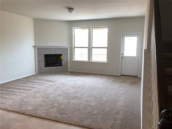 5th image of 11704 Monterosso Dr