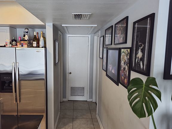 4th image of 4273 Kent Ave