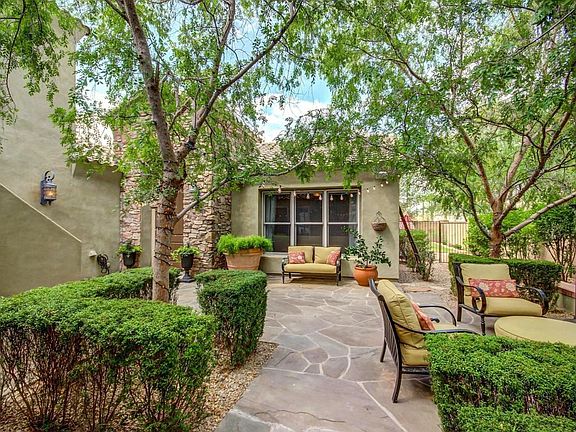 4th image of 2038 E Hackberry Pl