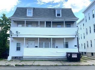 43 Oak St, Indian Orchard, MA 01151