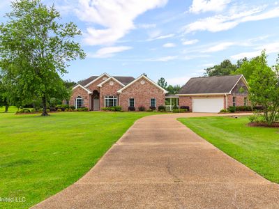 123 Munich Dr, Madison, MS, 39110