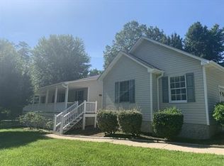 1490 N Rugby Rd, Hendersonville, NC 28791