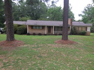 306 Meadowlane Dr, Aberdeen, MS 39730
