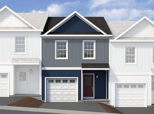 123 Highpoint Park Dr, Pleasant Gap, PA 16823