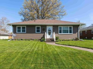 3430 W Locust St, Davenport, IA