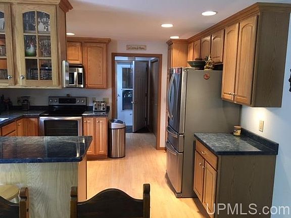 5th image of 1115 Bayshore Dr