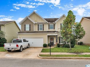 7044 Camrose Ln, Huntsville, AL 35806