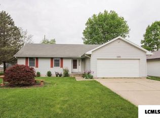 1603 N Logan St, Lincoln, IL 62656