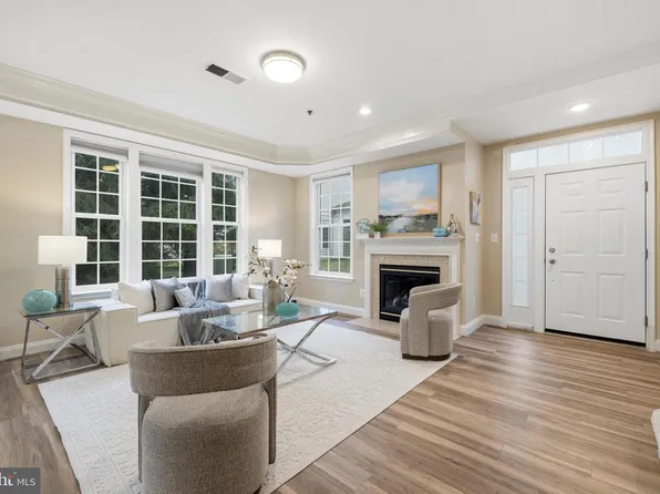 7122 Huntley Creek Pl #77A, Alexandria, VA 22306