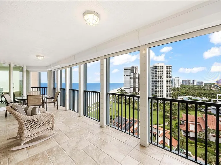 4651 Gulf Shore Blvd N #1106 — Photo 31