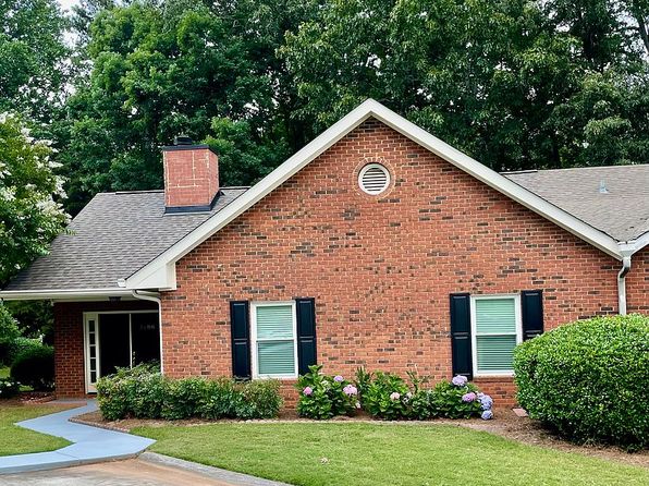 3688 Blackshear Ct