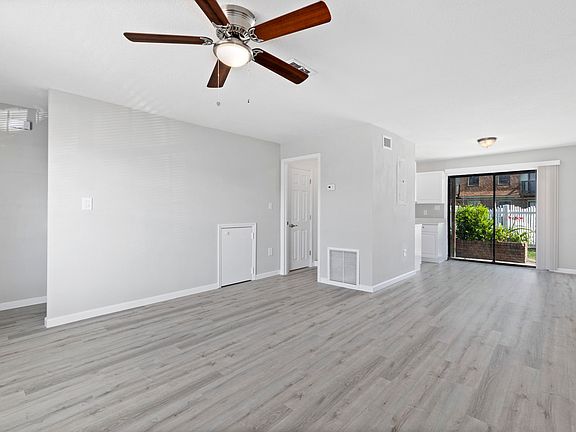 4th image of 1300 Arlington Ln NE APT 106