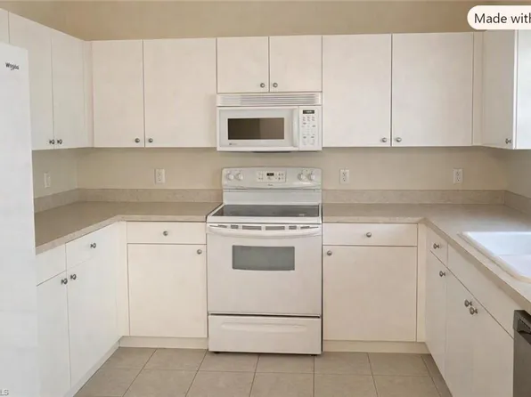 3304 Lisa LN #4, NAPLES, FL 34109
