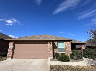 10128 Huntersville Trl, Fort Worth, TX 76108