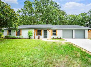 2704 Fleetwood Dr, Longview, TX 75605