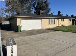 1578 S 4th St, Cottage Grove, OR 97424