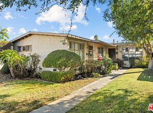 8330-8332 Barnsley Ave, Los Angeles, CA 90045