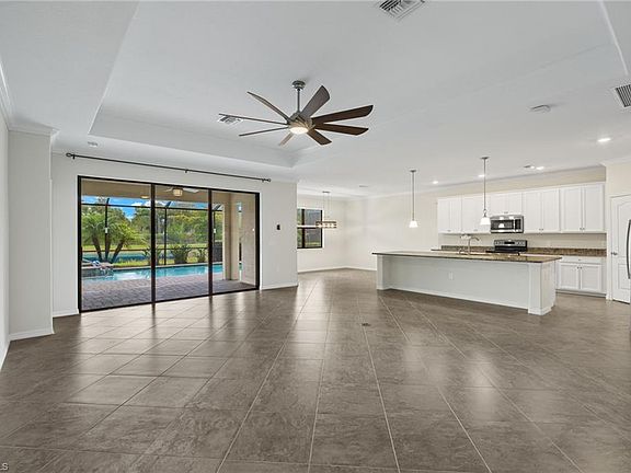 3rd image of 11965 Bay Oak DR