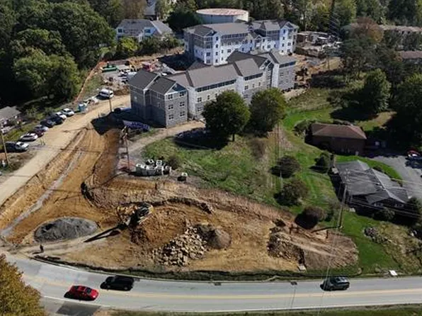 4000 Hirshman Vlg, Morgantown, WV 26505