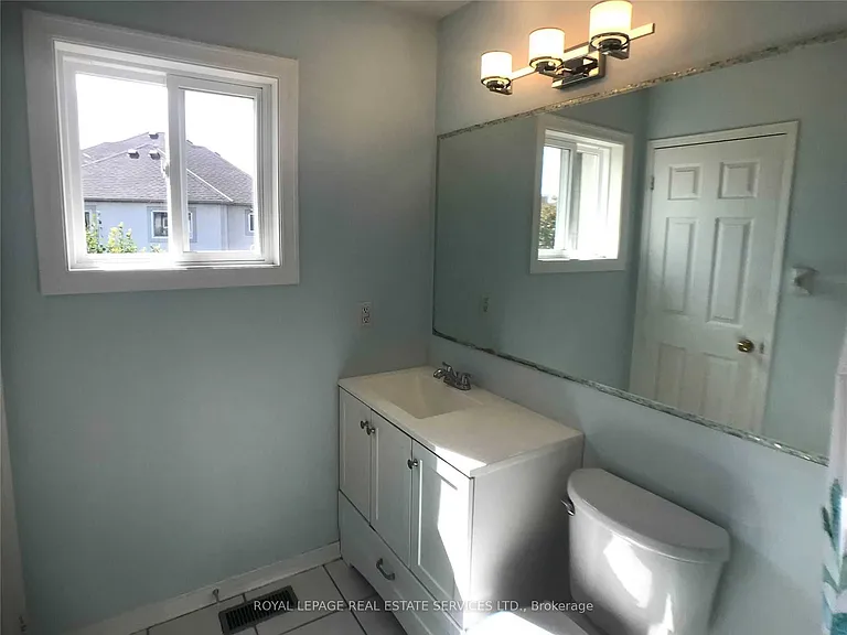 5252 Bushelgrove Cir — Photo 21