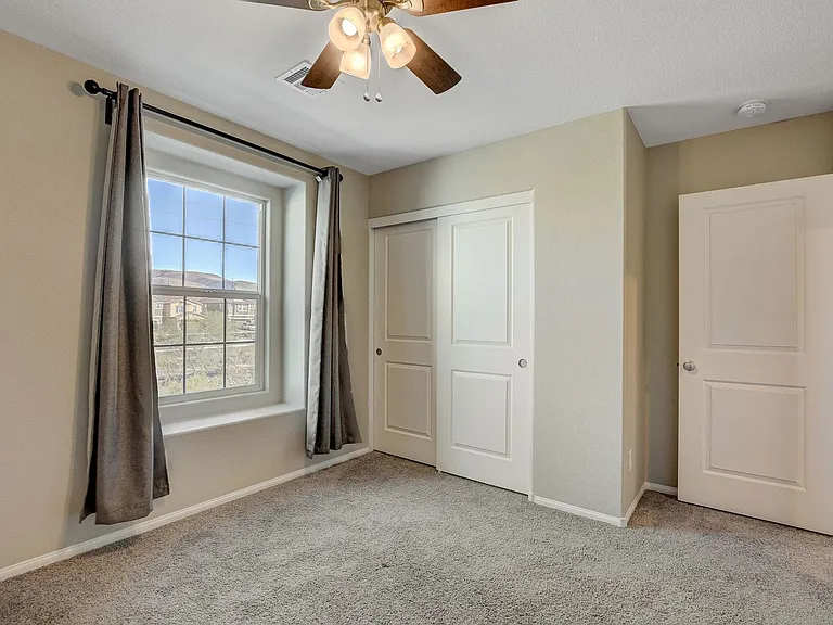 2806 Alenga St — Photo 35