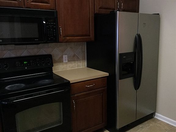 4th image of 2103 Arbor Vista Dr