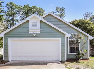 173 Lakeside Cir, Sanford, FL 32773