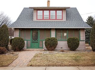 844 10th Ave NW, Minot, ND 58703