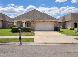 8546 Summer Grove Ave, Baton Rouge, LA 70820