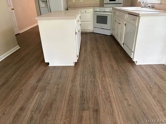 9132 Green Chase Dr — Photo 6
