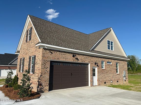 5th image of 7553 Sweetwater Drive