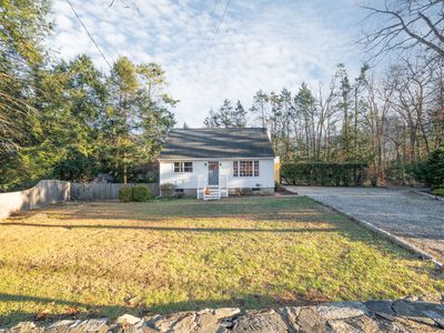 35 Old Bridge Rd, Brookfield, CT, 06804