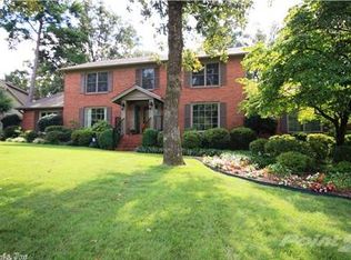 23 Saint Andrews Dr, Little Rock, AR 72212